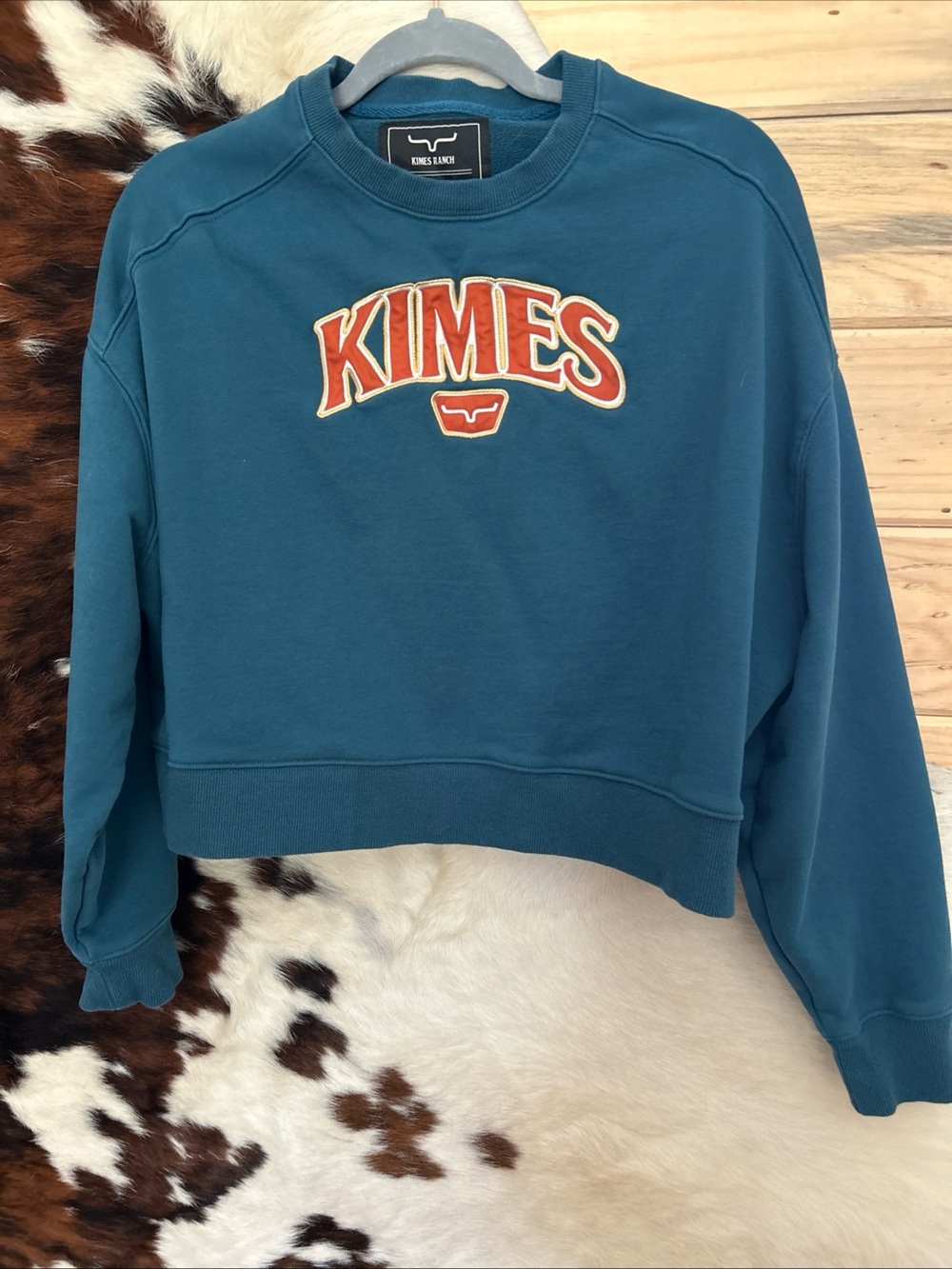 Kimes Ranch Ladies Colfax Crew Sweatshirt Mid Blue Crop Small 100% Cotton